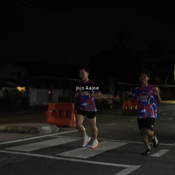 Runner Photo 6049095