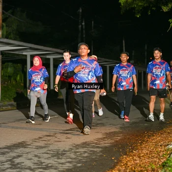 Runner Photo 6049106