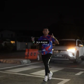 Runner Photo 6049107