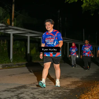 Runner Photo 6049111