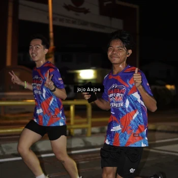 Runner Photo 6049131