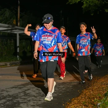 Runner Photo 6049140