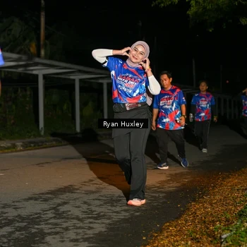 Runner Photo 6049148