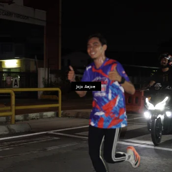 Runner Photo 6049153