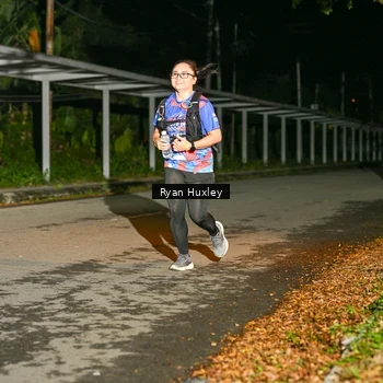 Runner Photo 6049174