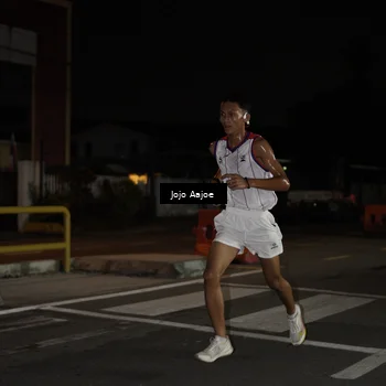 Runner Photo 6049200