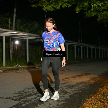 Runner Photo 6049211
