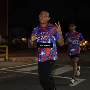 Runner Photo 6049221