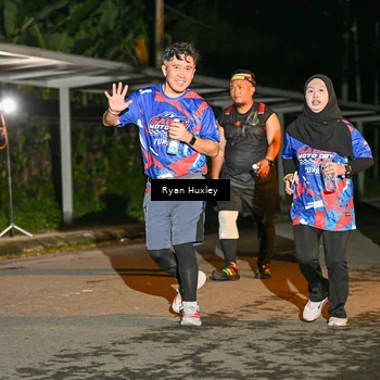 Runner Photo 6049224