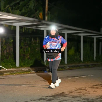 Runner Photo 6049264