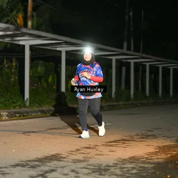 Runner Photo 6049265