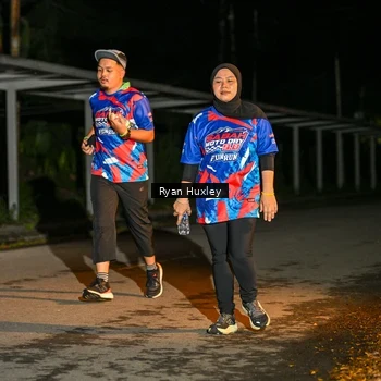Runner Photo 6049275