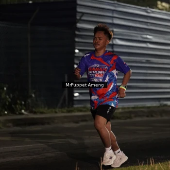 Runner Photo 6049285