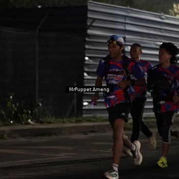 Runner Photo 6049294