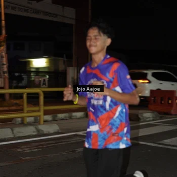 Runner Photo 6049311