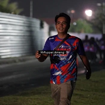 Runner Photo 6049317