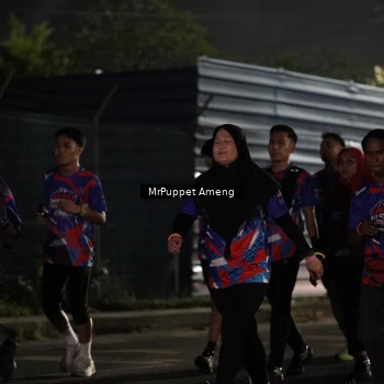 Runner Photo 6049338