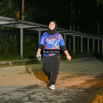 Runner Photo 6049340