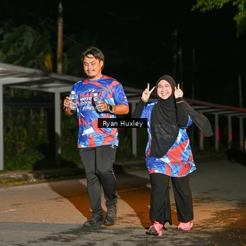 Runner Photo 6049346
