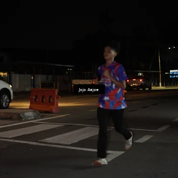 Runner Photo 6049347