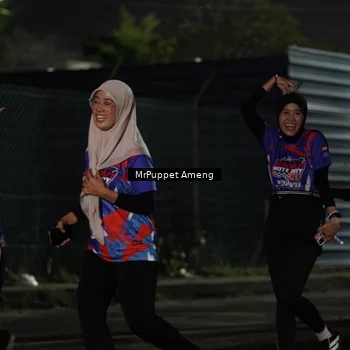 Runner Photo 6049359