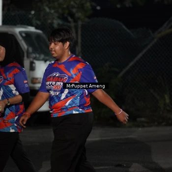 Runner Photo 6049387