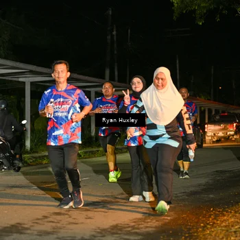 Runner Photo 6049408