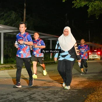 Runner Photo 6049468