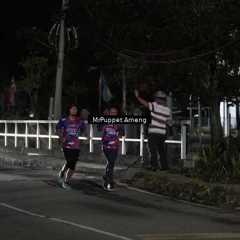 Runner Photo 6049474