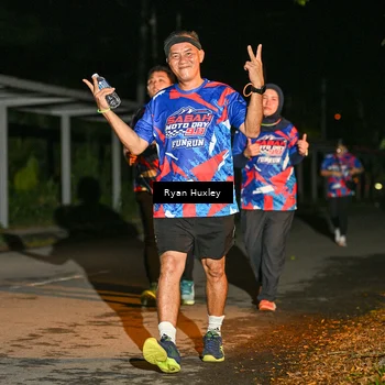 Runner Photo 6049487