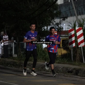 Runner Photo 6049528