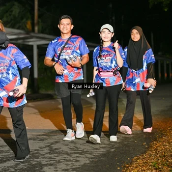 Runner Photo 6049540
