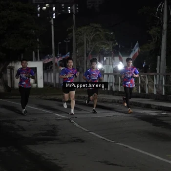 Runner Photo 6049559