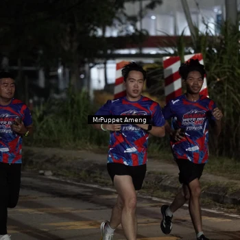 Runner Photo 6049594