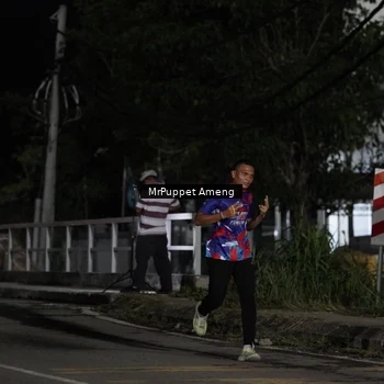 Runner Photo 6049610