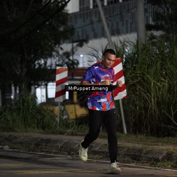Runner Photo 6049614