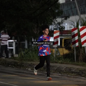 Runner Photo 6049654