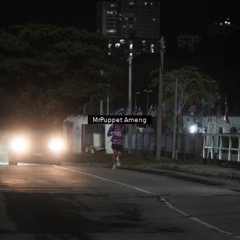 Runner Photo 6049671
