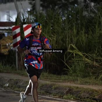 Runner Photo 6049718