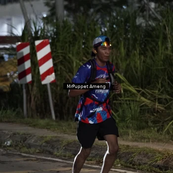 Runner Photo 6049724