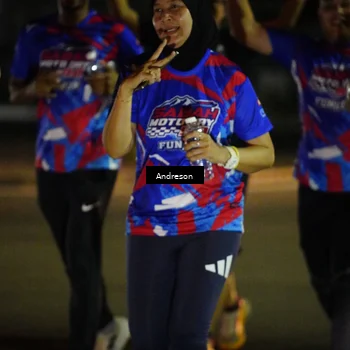 Runner Photo 6049725