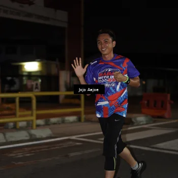 Runner Photo 6049732