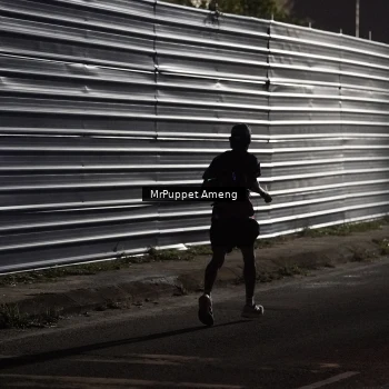 Runner Photo 6049735
