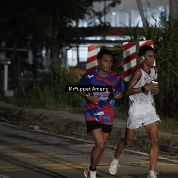 Runner Photo 6049812