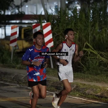 Runner Photo 6049819