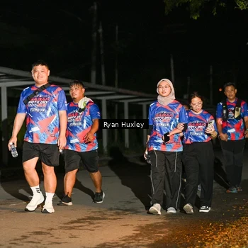 Runner Photo 6049821