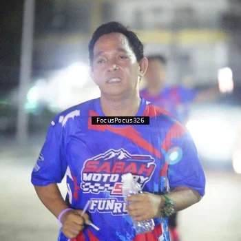 Runner Photo 6049826