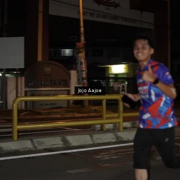 Runner Photo 6049842