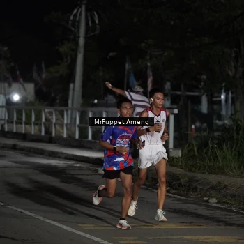 Runner Photo 6049844