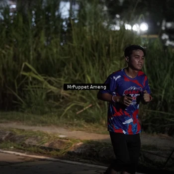 Runner Photo 6049850